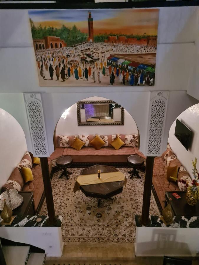 Un Riad Pour Se Divertir En Famille & Se Detendre Marrakesh Exterior foto